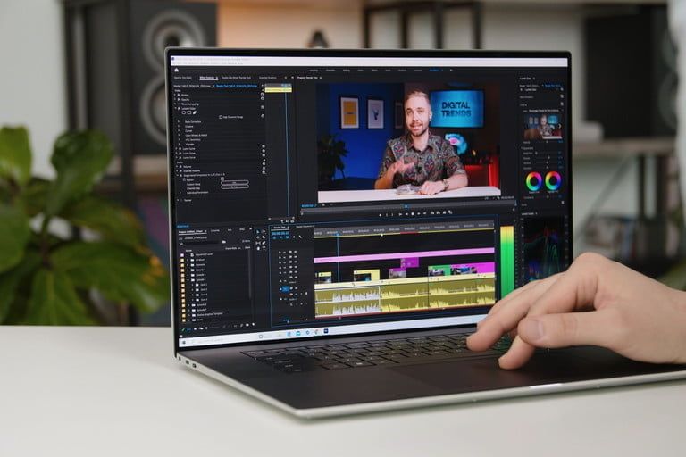 Những Laptop đáng mua nhất năm 2021