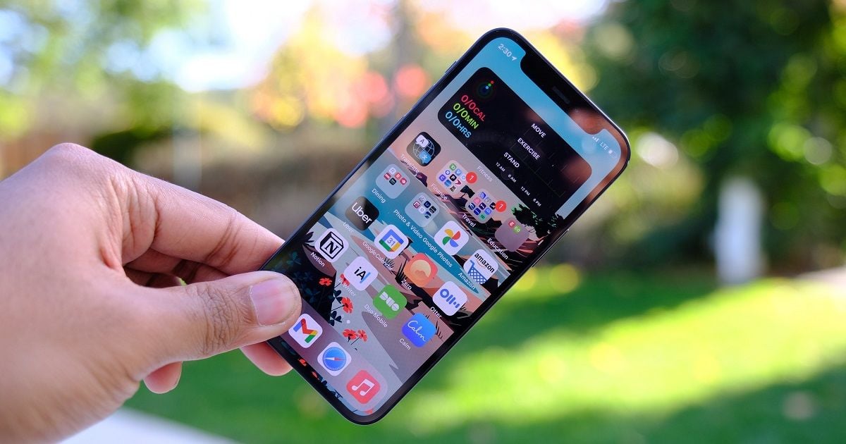Việc ngừng sản xuất iPhone 12 Mini của Apple sẽ ảnh hưởng đến Smartphone của Android