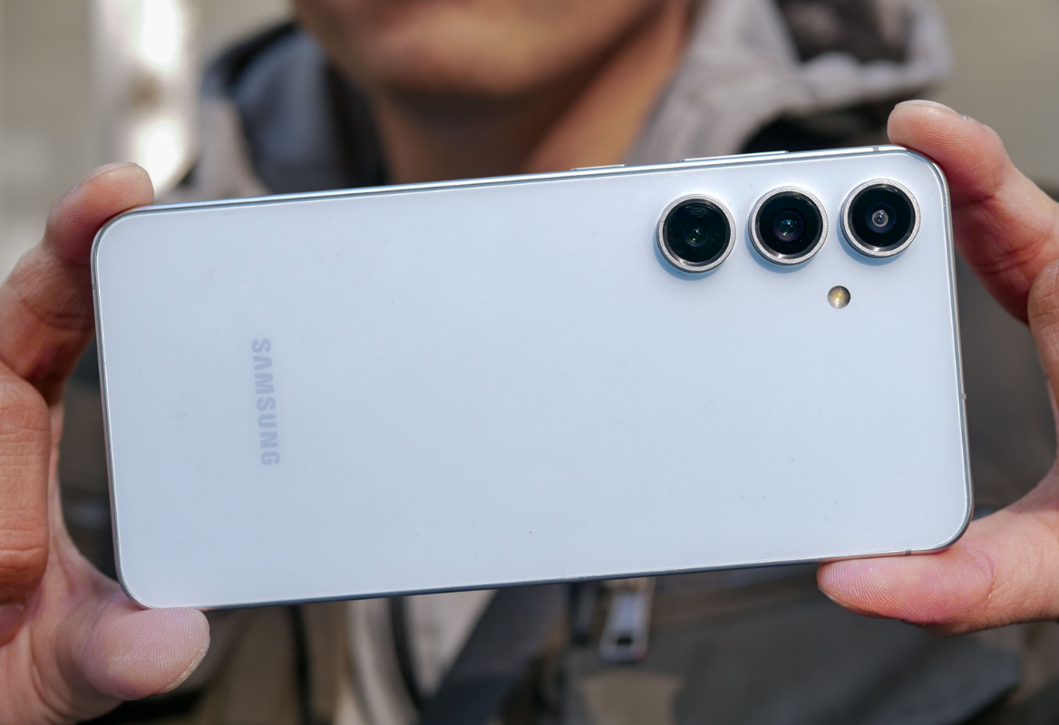 ro-ri-cau-hinh-samsung-galaxy-s25-fe