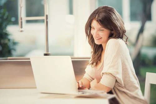 Điểm danh 3 mẫu laptop nhập khẩu với bộ xử lý core i3 đáng mua nhất tại Nam Á